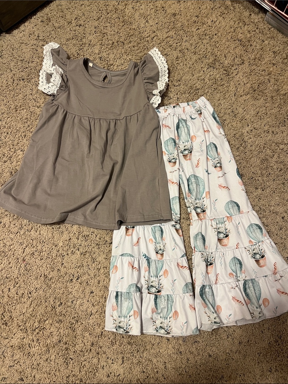 Girls Taupe Lace-Sleeve Top & White Hot Air Balloon Tiered Pants Set